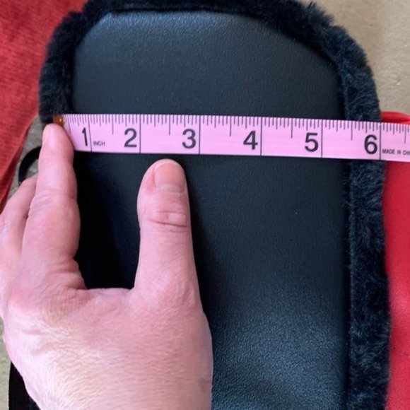 Disney Mickey Mouse Plush Backpack--New with Tags - Picture 8 of 11